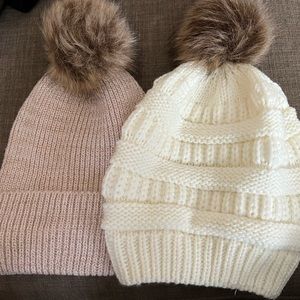 Pom Beanies (2)